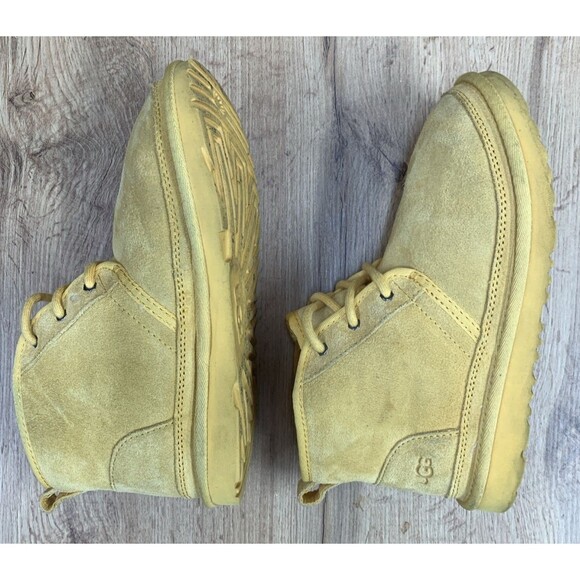 UGG Kids Neumel II Unisex Chukka Boots 1017320K Big Bird School Yellow Size 5 - Picture 11 of 16